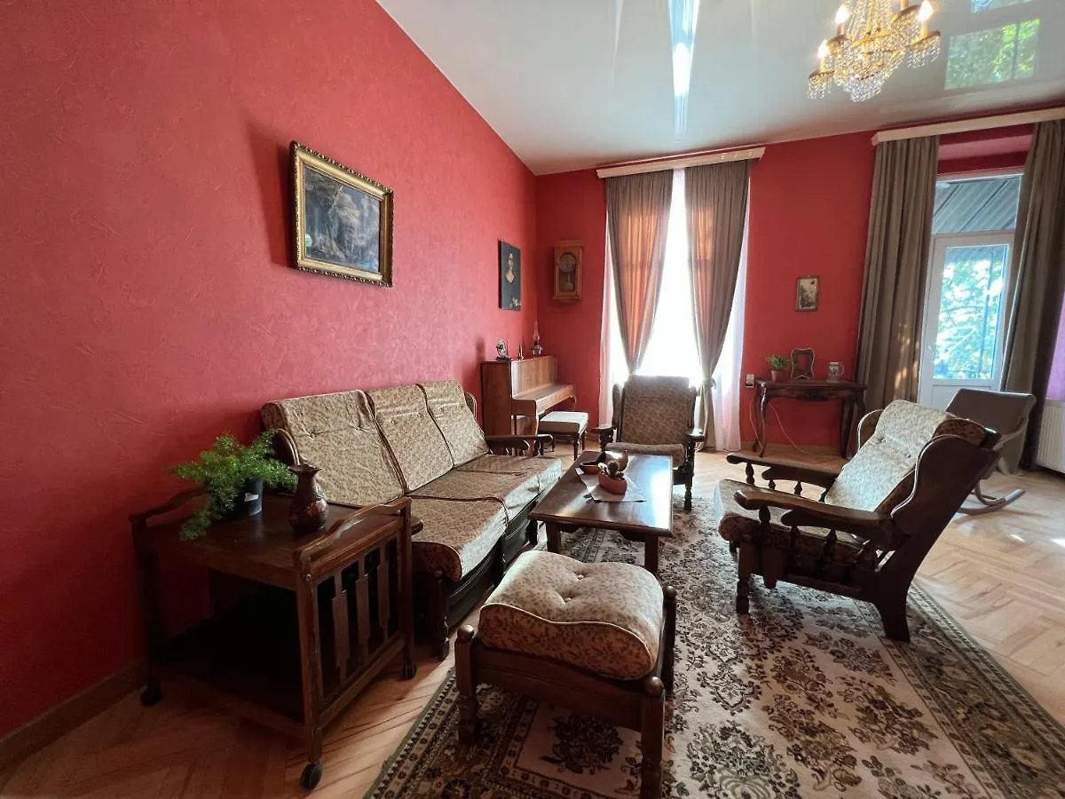 Lola Apartments Тбилиси