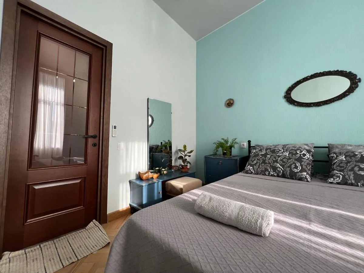 Lola Apartments Тбилиси Грузия