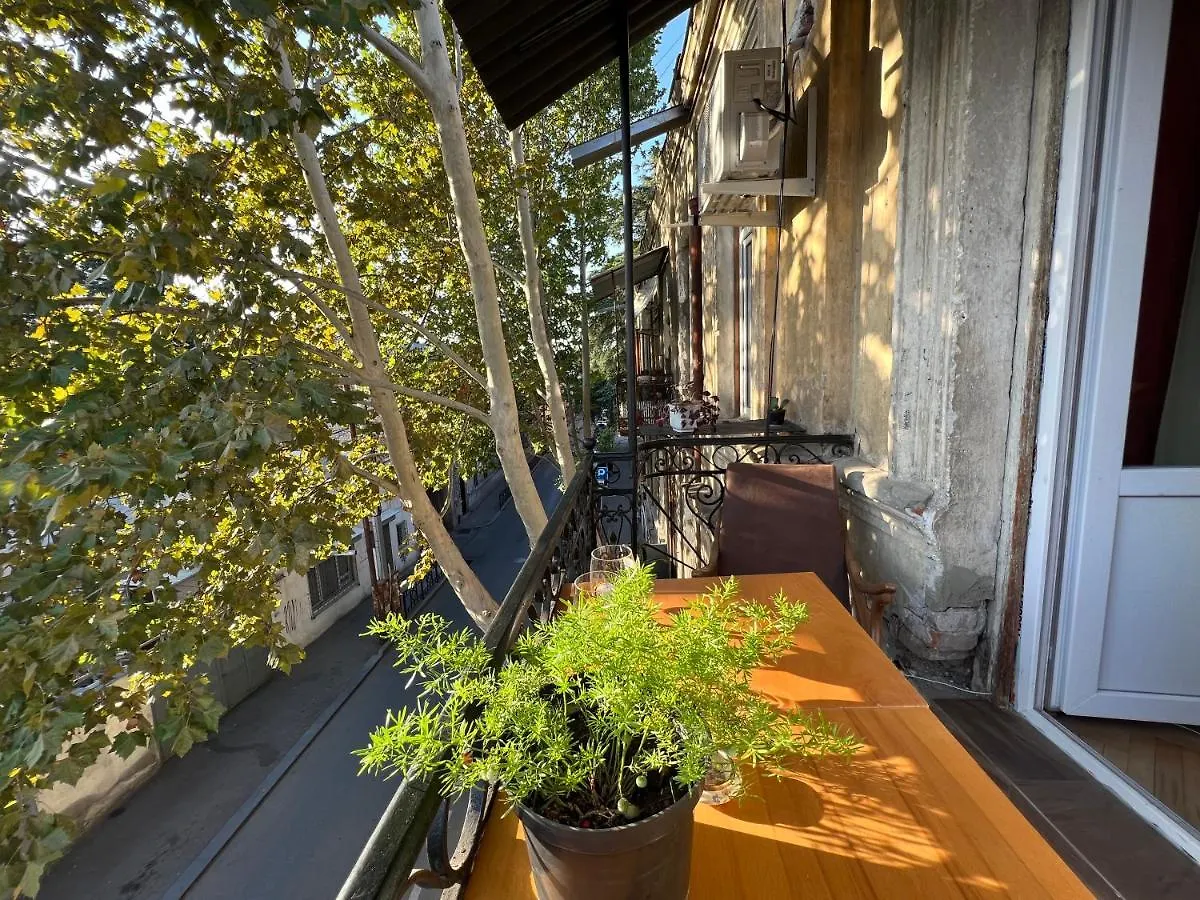 Lola Apartments Тбилиси